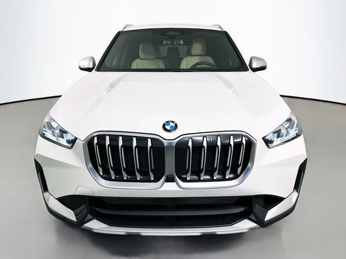 Certified 2023 BMW X1 xDrive28i w/ Premium Package image 2