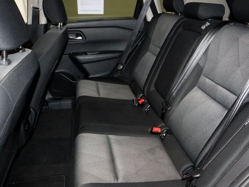 Certified 2024 Nissan Rogue SV image 23