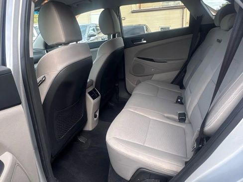 Used 2019 Hyundai Tucson Sport image 12