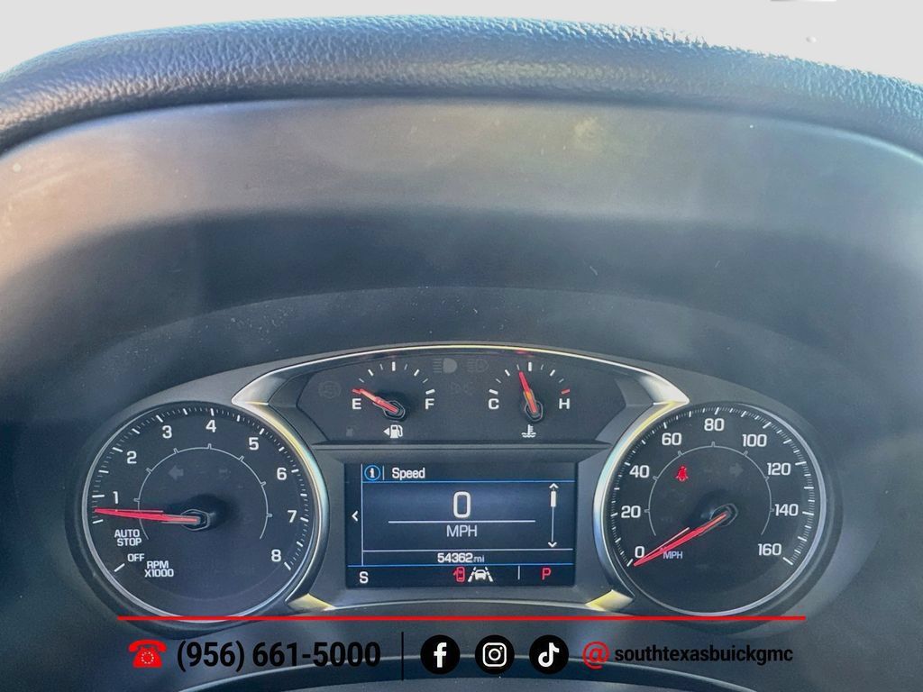 Used 2024 GMC Terrain SLE w/ Driver Convenience Package FWD image 15