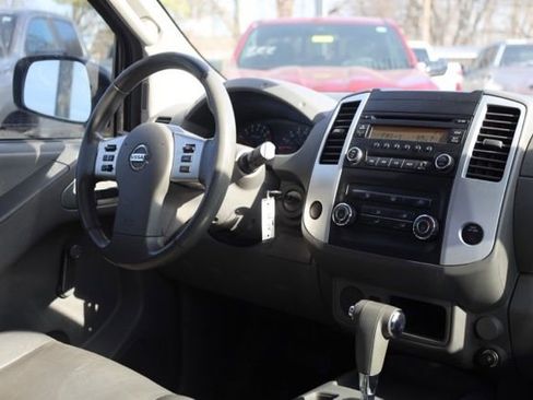 Used 2016 Nissan Frontier S image 29