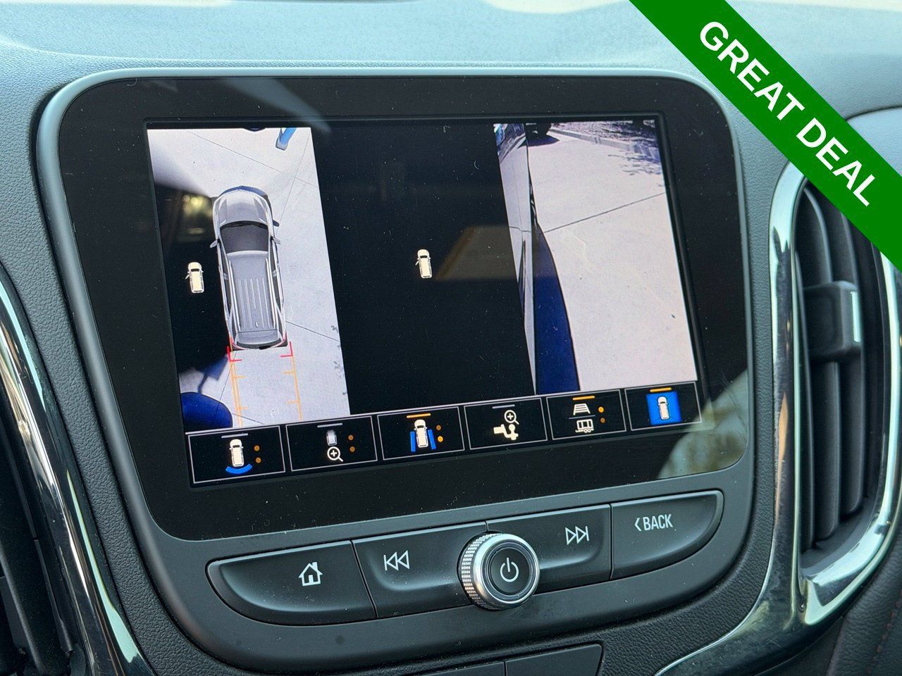 Used 2024 Chevrolet Equinox RS w/ RS Leather Package FWD image 28