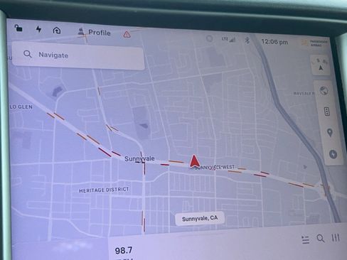 Used 2020 Tesla Model X Long Range image 24