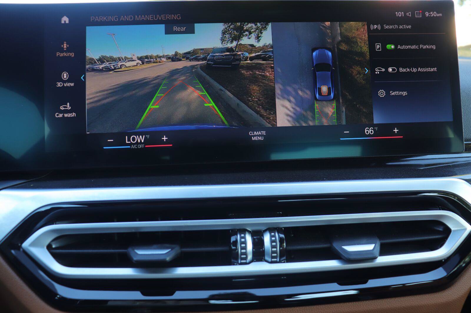 Used 2024 BMW M440i Coupe w/ Premium Package RWD image 27