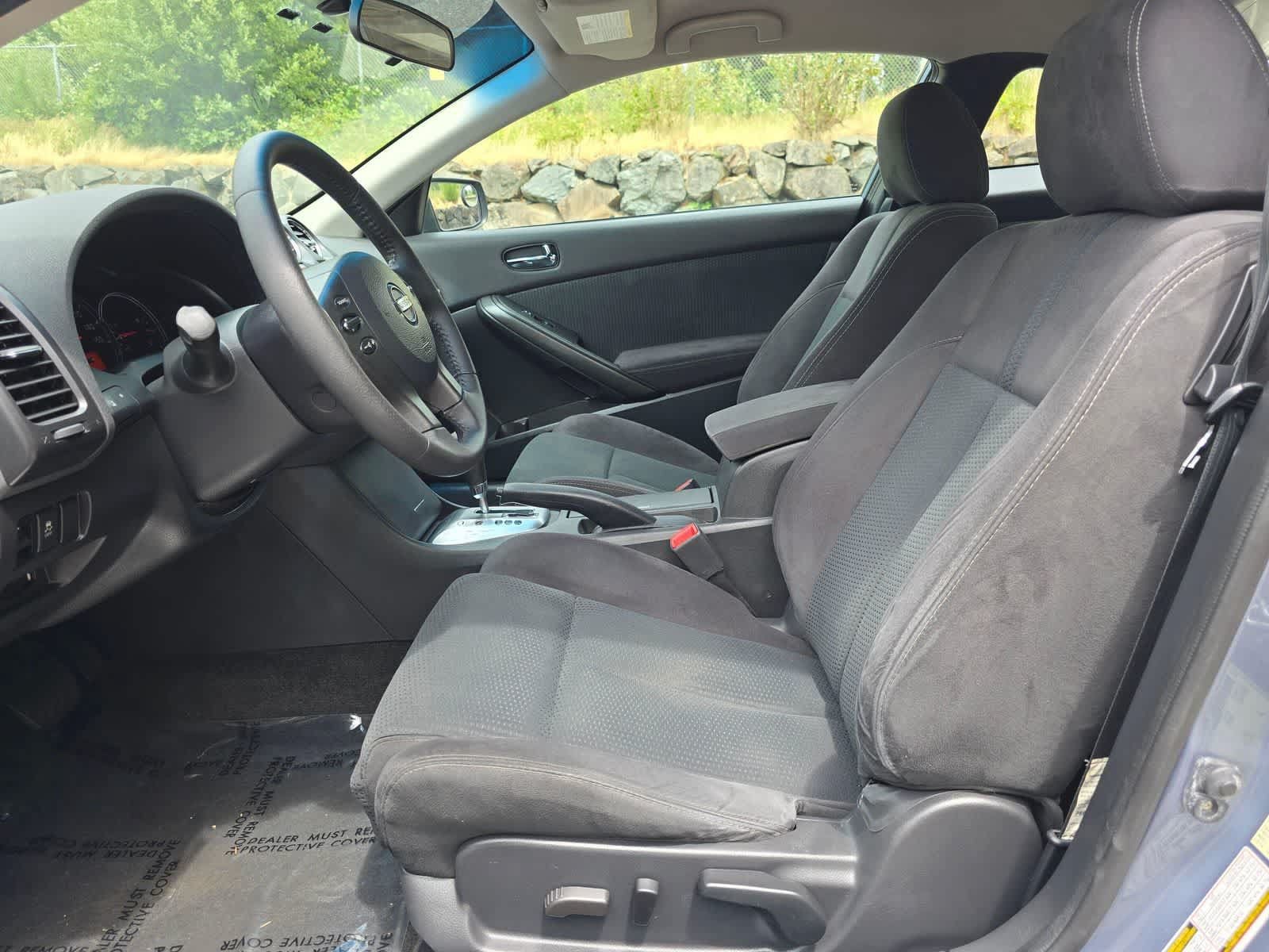 Used 2011 Nissan Altima 2.5 S w/ Convenience Pkg FWD image 14