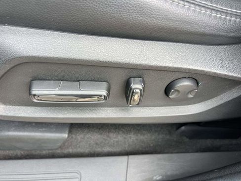 Used 2025 Honda Pilot EX-L image 20