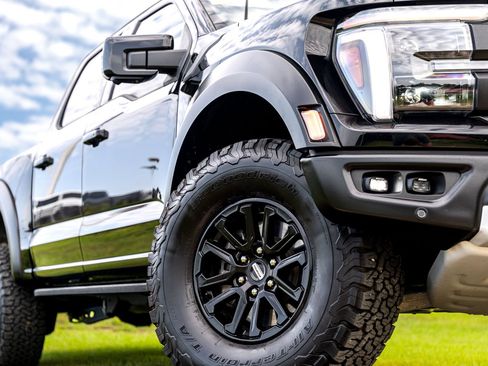 Certified 2025 Ford F150 Raptor AWD/4WD image 2