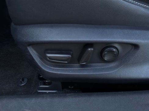 Used 2026 Toyota Camry SE FWD image 11