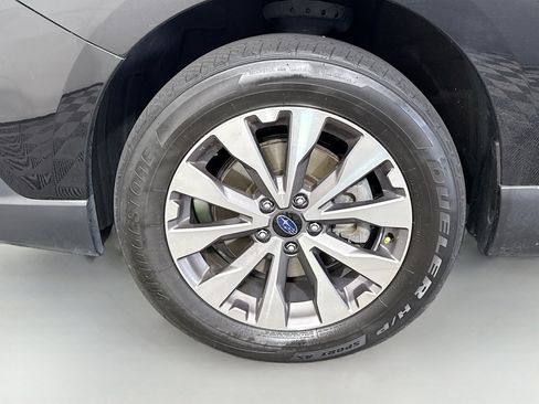 Used 2018 Subaru Outback 2.5i Touring AWD/4WD image 38