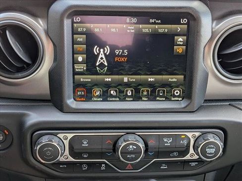 Used 2023 Jeep Wrangler Unlimited Sport AWD/4WD image 14