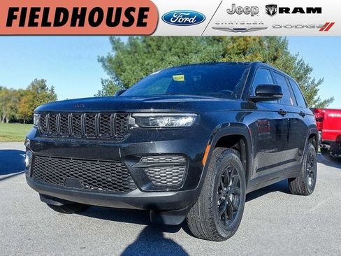 New 2025 Jeep Grand Cherokee Altitude image 1