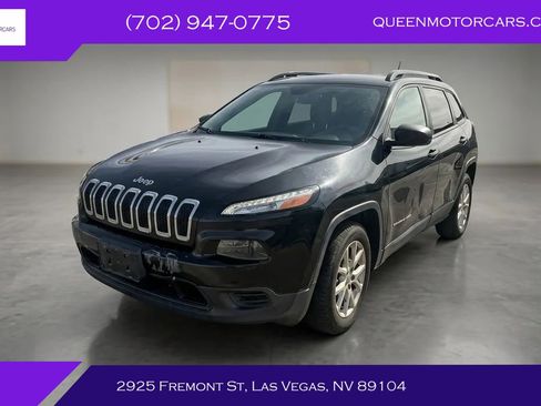Used 2016 Jeep Cherokee Sport image 1