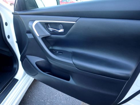 Used 2017 Nissan Altima 2.5 S w/ Power Driver Seat Package image 39