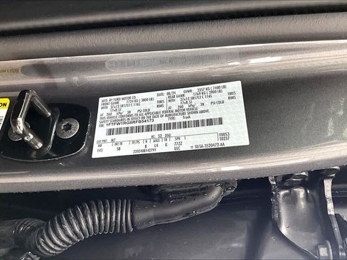 Used 2024 Ford F150 Raptor AWD/4WD image 34