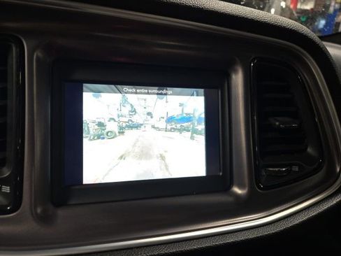 Used 2020 Dodge Challenger SXT w/ Blacktop Package image 15