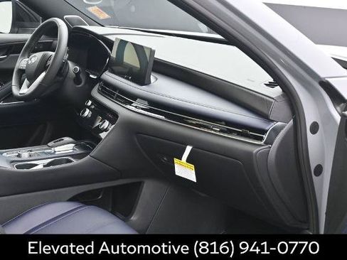 Certified 2026 INFINITI QX60 Sport w/ Dark Cargo Package AWD/4WD image 6
