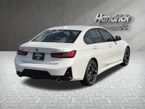 Used 2026 BMW 330i xDrive Sedan w/ M Sport Package AWD/4WD image 10