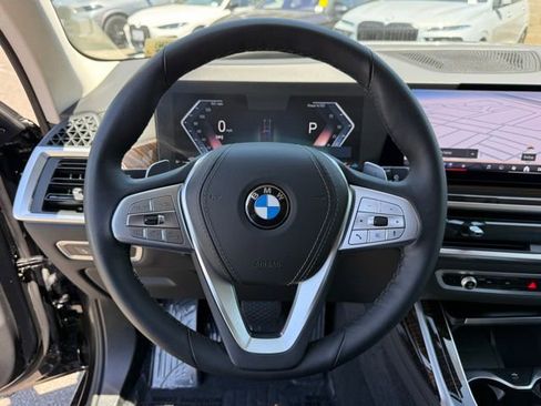 Used 2026 BMW X7 xDrive40i w/ Premium Package AWD/4WD image 24