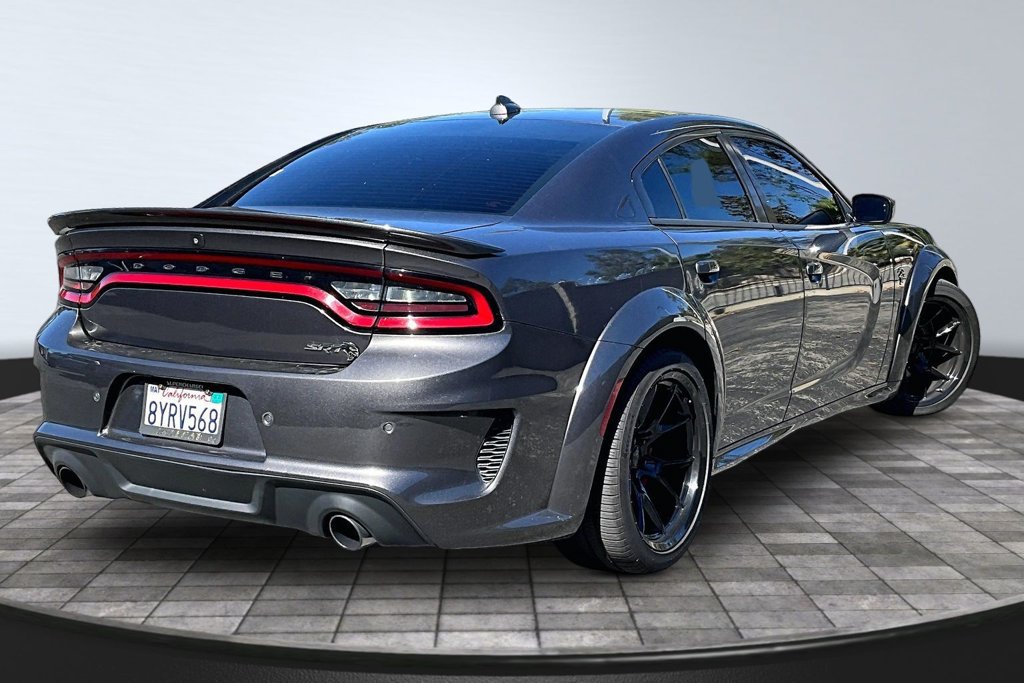 Used 2021 Dodge Charger SRT Hellcat RWD image 16