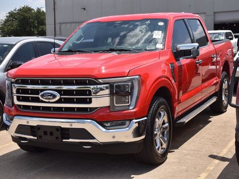Used 2022 Ford F150 Lariat w/ Equipment Group 502A High AWD/4WD image 2