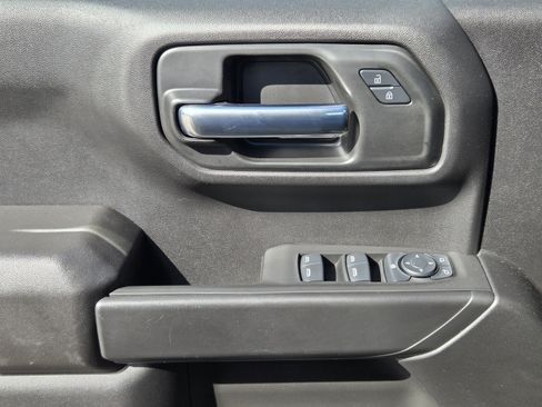 Used 2025 Chevrolet Silverado 1500 Custom RWD image 16