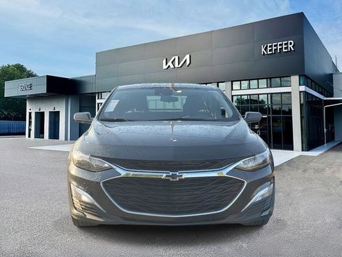 Used 2023 Chevrolet Malibu RS FWD image 3
