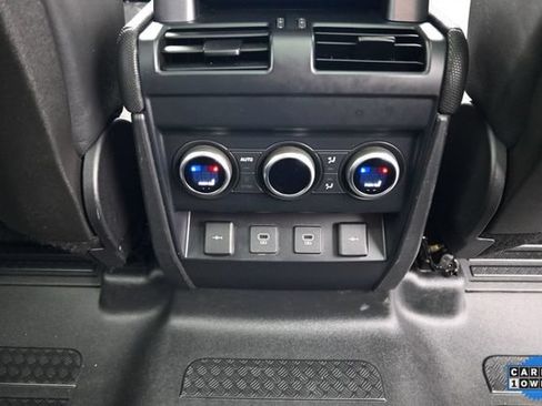 Used 2021 Land Rover Defender 110 X-Dynamic HSE AWD/4WD image 43