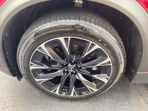 Used 2024 MAZDA CX-90 Plug-In Hybrid w/ Premium Plus image 29