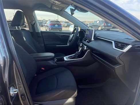 Used 2023 Toyota RAV4 LE image 14