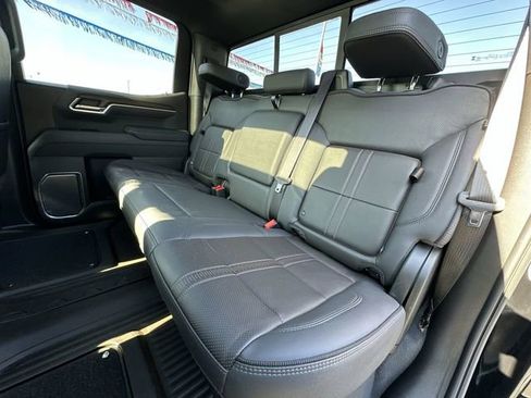Certified 2025 Chevrolet Silverado 1500 High Country w/ Midnight Edition AWD/4WD image 26