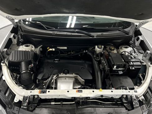 Used 2020 Chevrolet Equinox LT FWD image 25