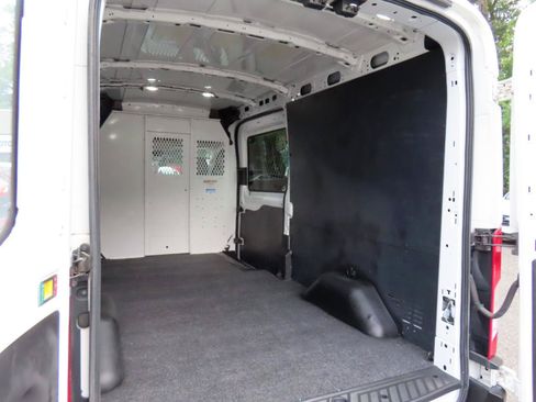 Used 2018 Ford Transit 250 148 Medium Roof RWD image 14