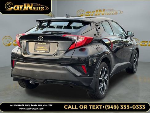 Used 2018 Toyota C-HR XLE image 5