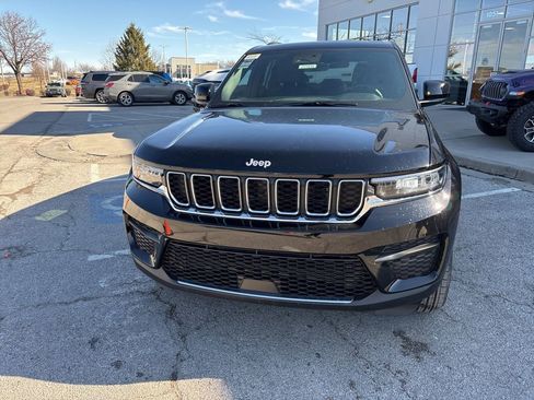 New 2026 Jeep Grand Cherokee Laredo X AWD/4WD image 10