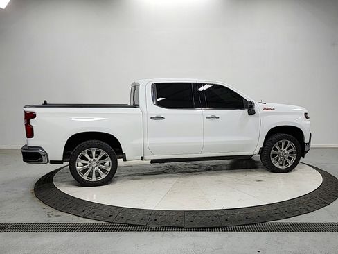 Used 2020 Chevrolet Silverado 1500 LTZ w/ LTZ Convenience Package AWD/4WD image 8