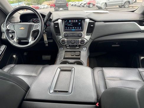 Used 2018 Chevrolet Tahoe LT AWD/4WD image 11