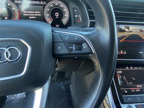 Used 2023 Audi Q7 3.0T Premium Plus image 9