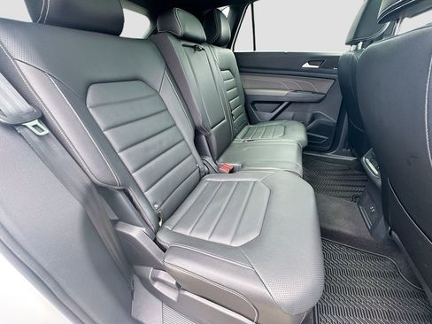 Used 2023 Volkswagen Atlas Cross Sport SEL Premium R-Line AWD/4WD image 31