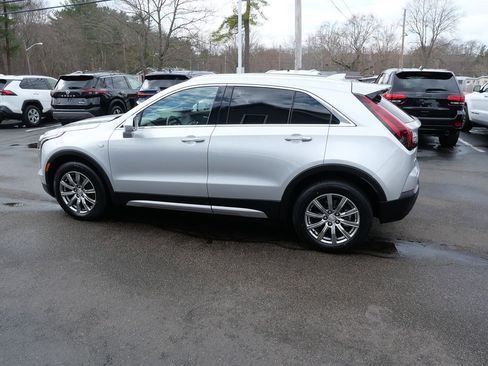 Used 2019 Cadillac XT4 Premium Luxury image 8