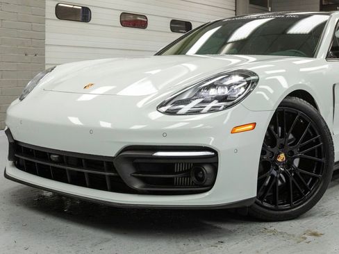 Used 2023 Porsche Panamera image 14