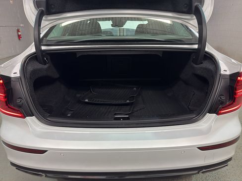 Used 2019 Volvo S60 T8 Inscription AWD/4WD image 33
