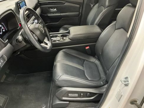 Used 2024 Honda Pilot EX-L image 12