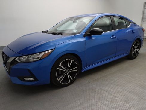 Used 2023 Nissan Sentra SR w/ Trunk Package FWD image 2