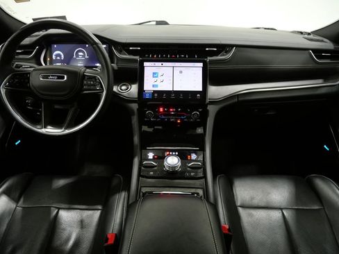 Used 2022 Jeep Grand Cherokee L Overland w/ Luxury Tech Group IV image 11