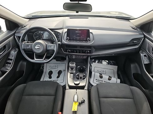 Used 2024 Nissan Rogue S AWD/4WD image 12