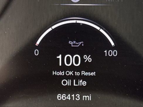 Used 2020 Jeep Grand Cherokee Altitude RWD image 16