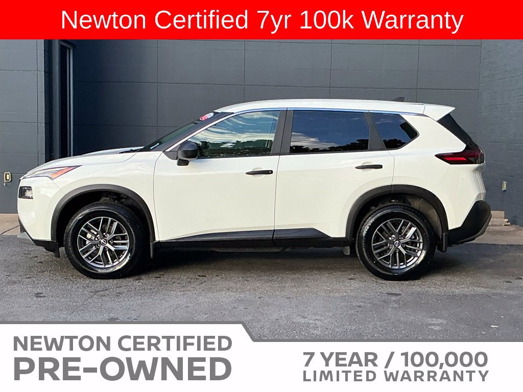 Used 2023 Nissan Rogue S FWD image 3