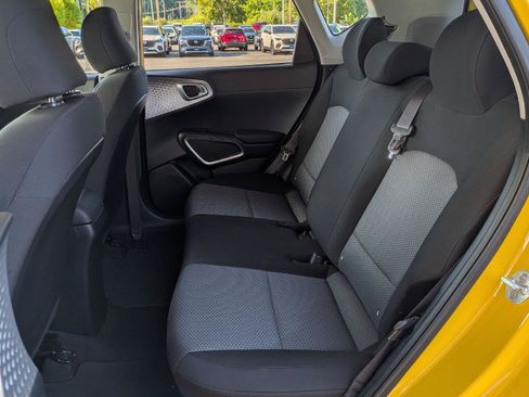 Used 2020 Kia Soul LX FWD image 21
