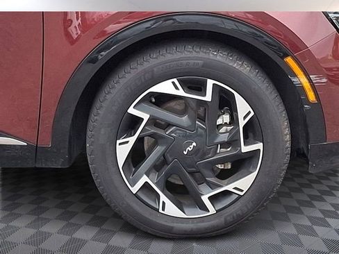 Certified 2024 Kia Sportage SX image 10