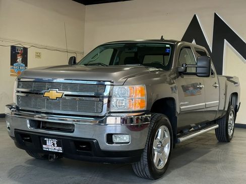Used 2013 Chevrolet Silverado 2500 LT w/ Custom Sport Truck Package AWD/4WD image 1